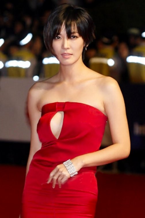 Korean Actress Kim So Yeon Picture Portrait Gallery