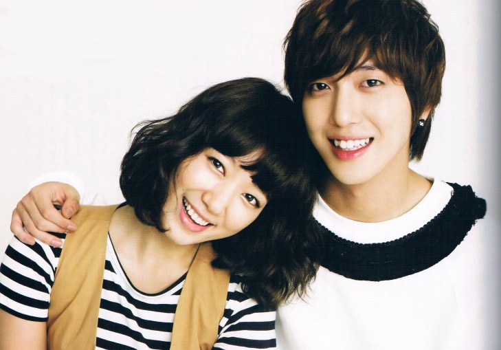 With Heartstrings and You're Beautiful's co-star Jung Yong Hwa.